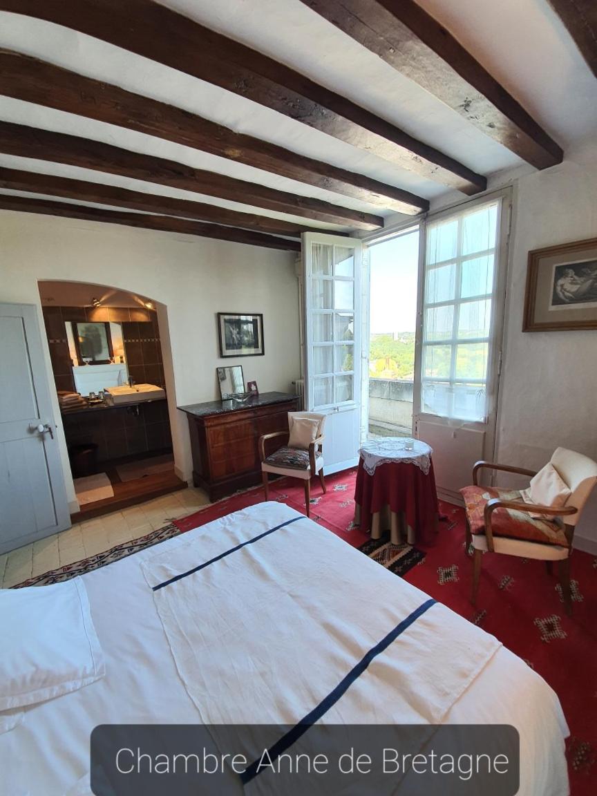 Le Presbytere De La Cite Royale De Loches Zimmer foto