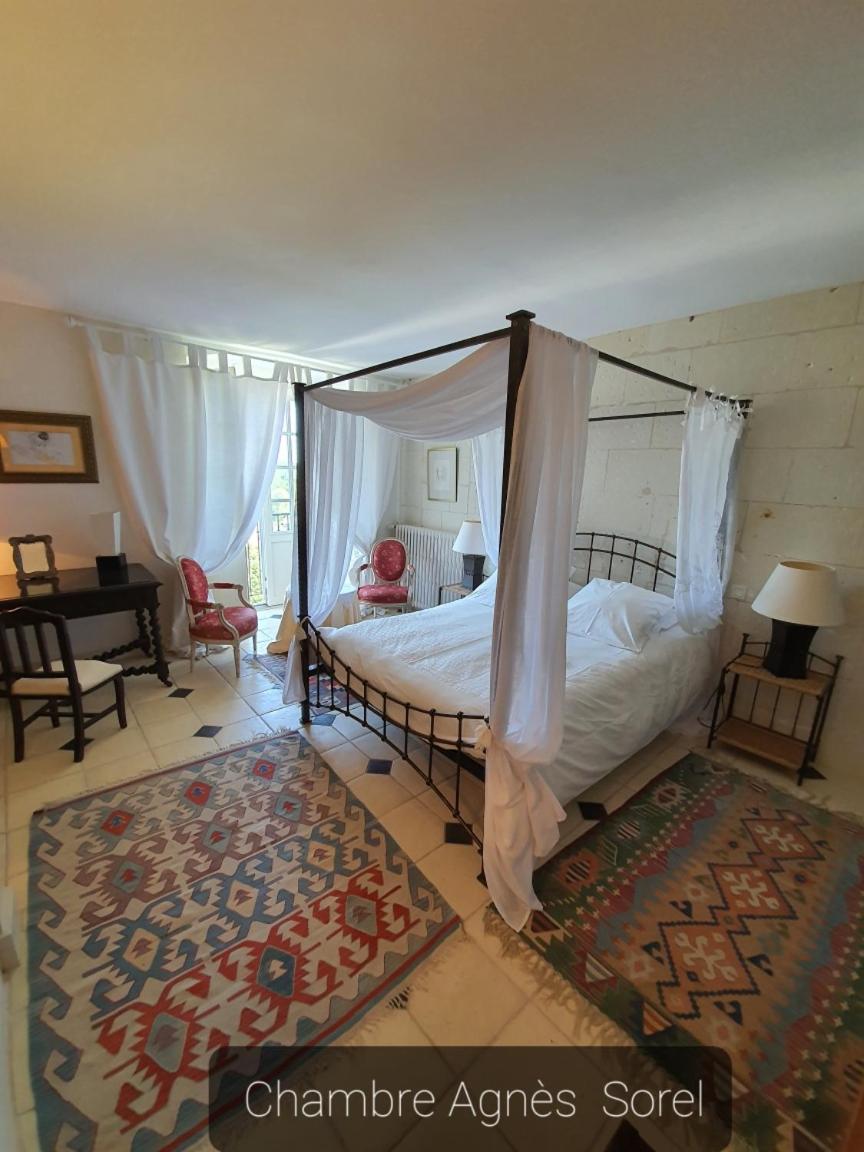 Le Presbytere De La Cite Royale De Loches Zimmer foto